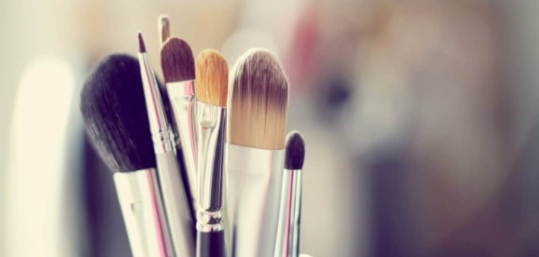 MAKEUP-BRUSHES