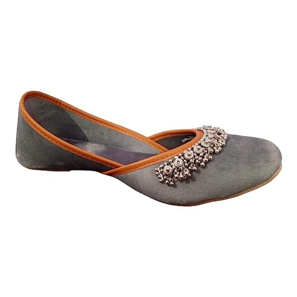Revouge Jutti for Women Velvet Ethnic Handmade Punjabi Jutti - Image 2