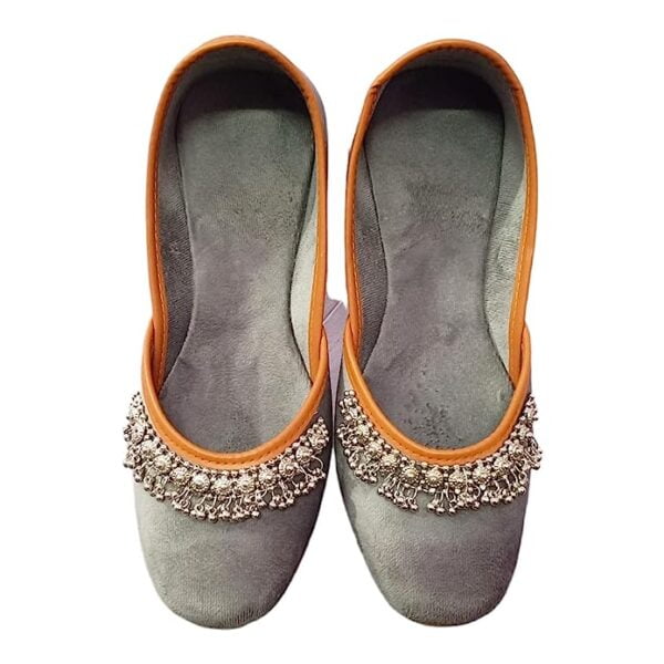 Revouge Jutti for Women Velvet Ethnic Handmade Punjabi Jutti - Image 4