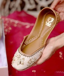 Butterfly Dreams : Juttis