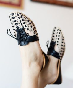 Buy Brogue Juttis for Women Online in India | Fizzy Goblet