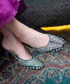 Dancing in the Moonlight : Heels